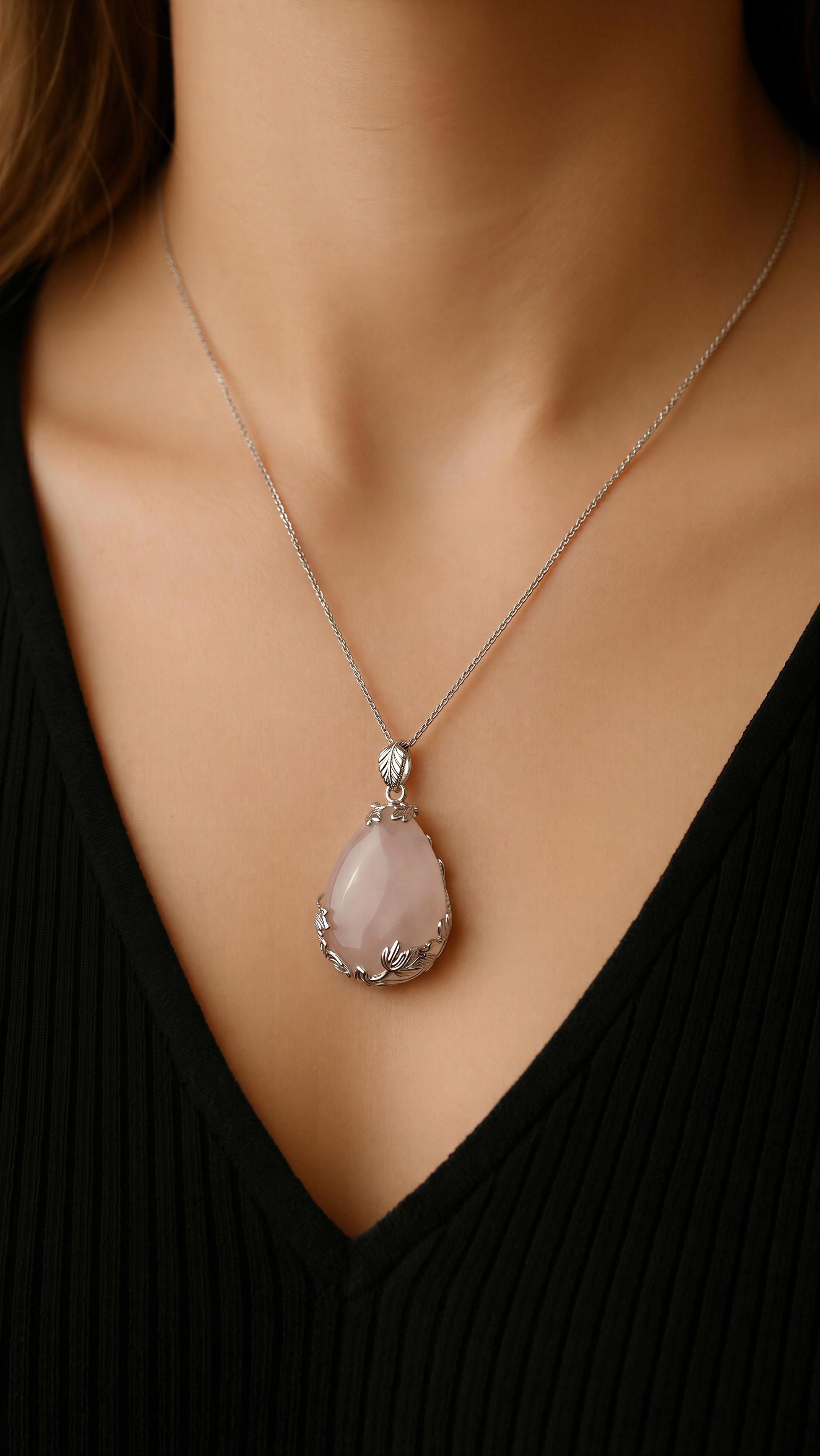 Silver Chain Crystal Pendant Necklace