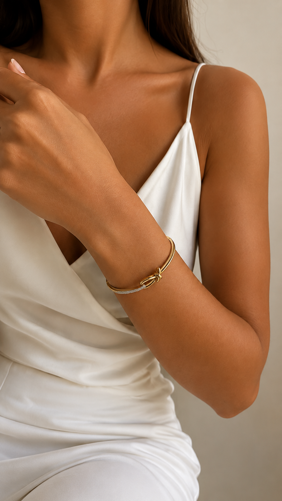 Elegant Gold Knot Bangle Bracelet