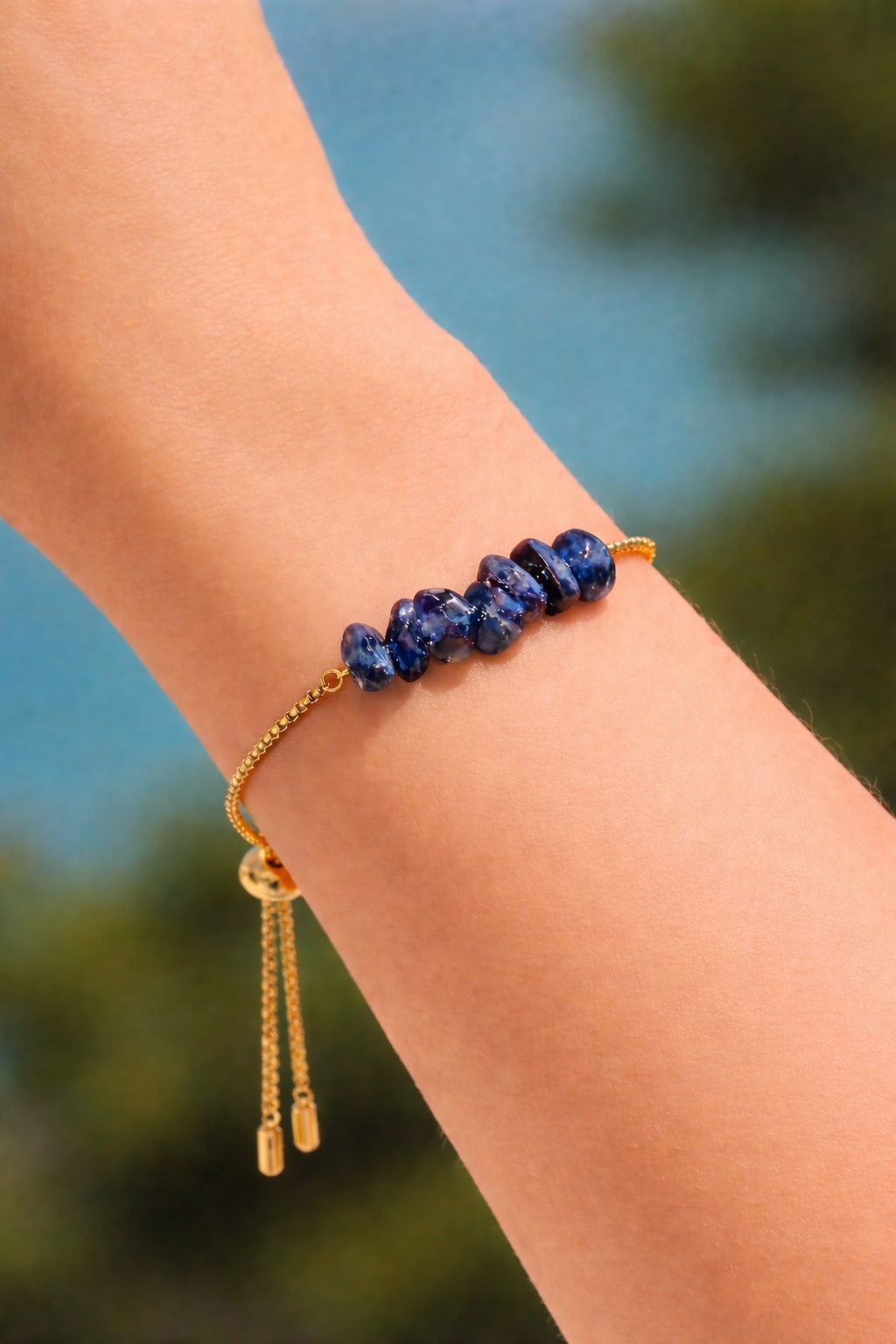 Crystal Chip Adjustable Bracelet