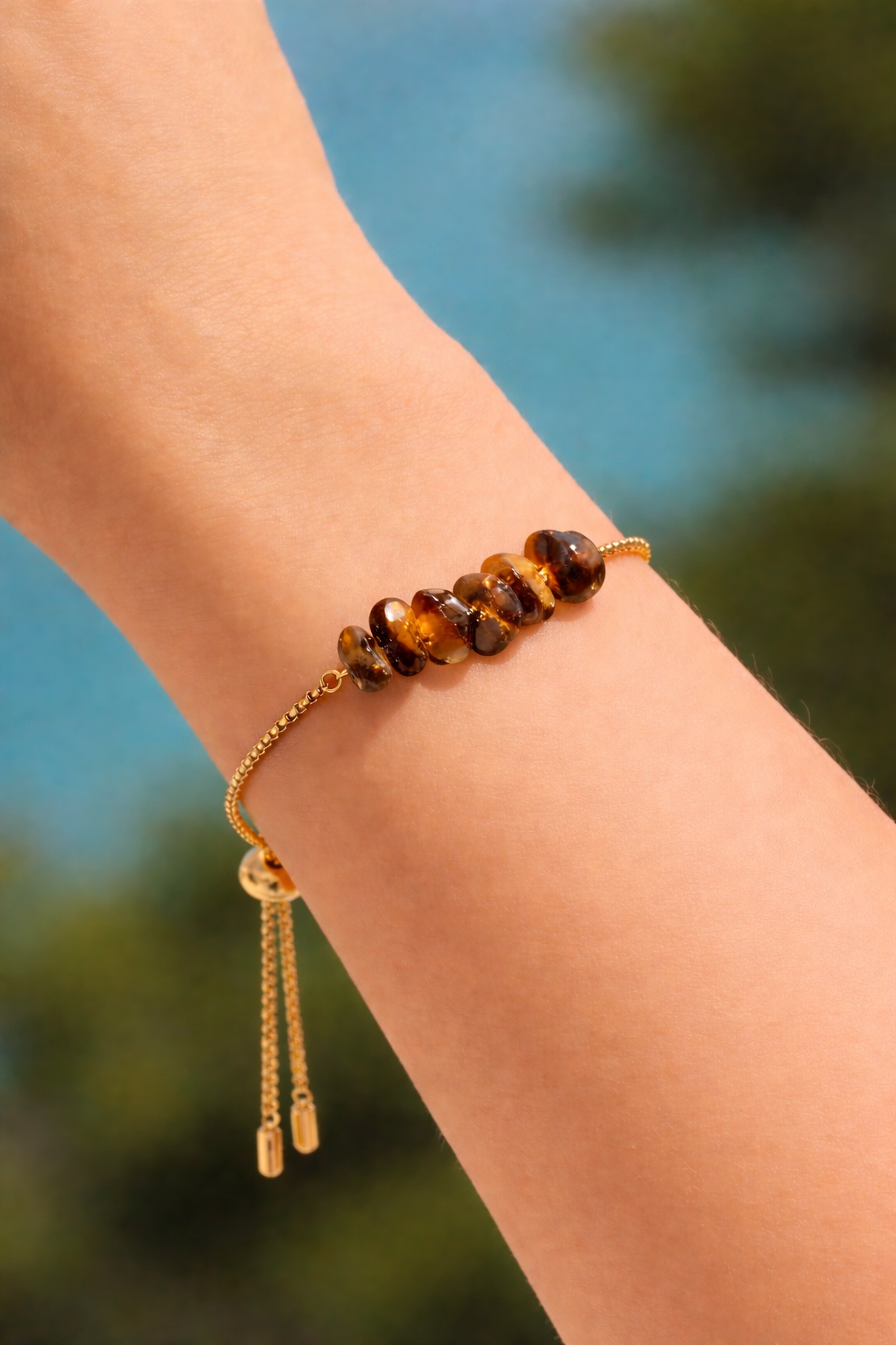 Crystal Chip Adjustable Bracelet